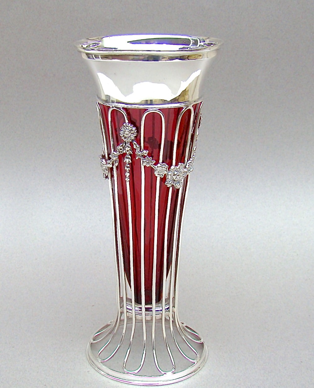 edwardian silver wirework vase by marston bayliss birmingham 1907