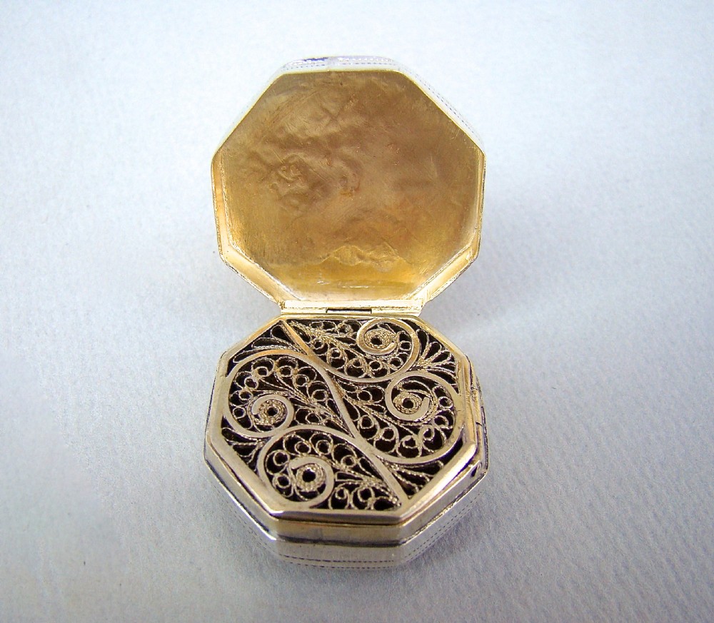 georgian silver octagonal vinaigrette by samuel pemberton birmingham 1802