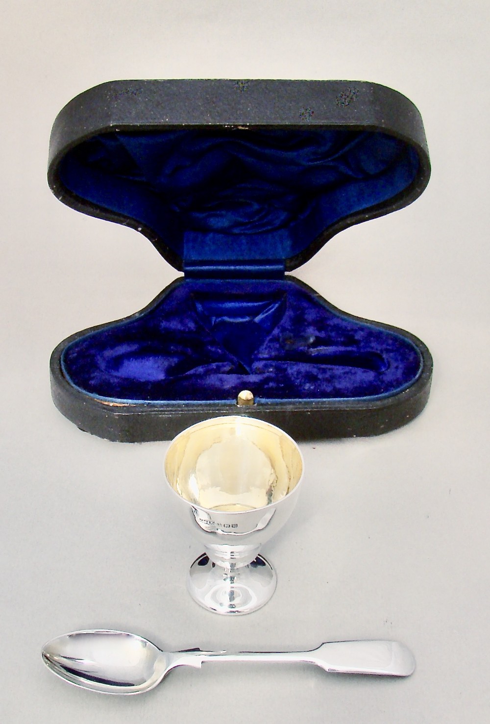 cased silver christening set with egg cup spoon by henry williamson ltd birmingham 1911