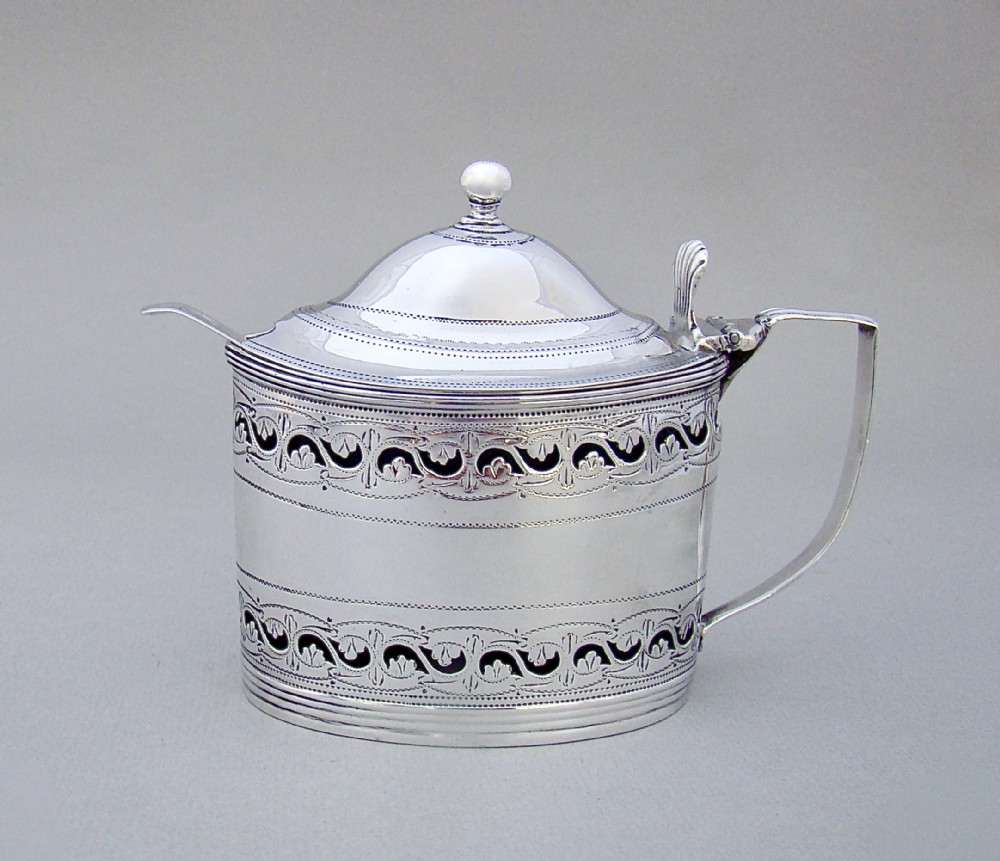 elegant georgian silver mustard pot by crispin fuller london 1801