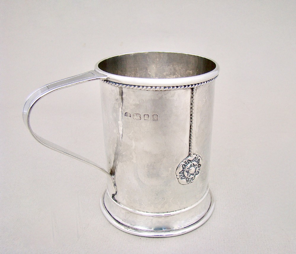 fabulous arts craft silver christening mug by amy sandheim london 1934