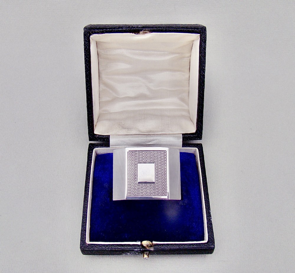 superb cased art deco solid silver napkin ring by a scott birmingham 1934