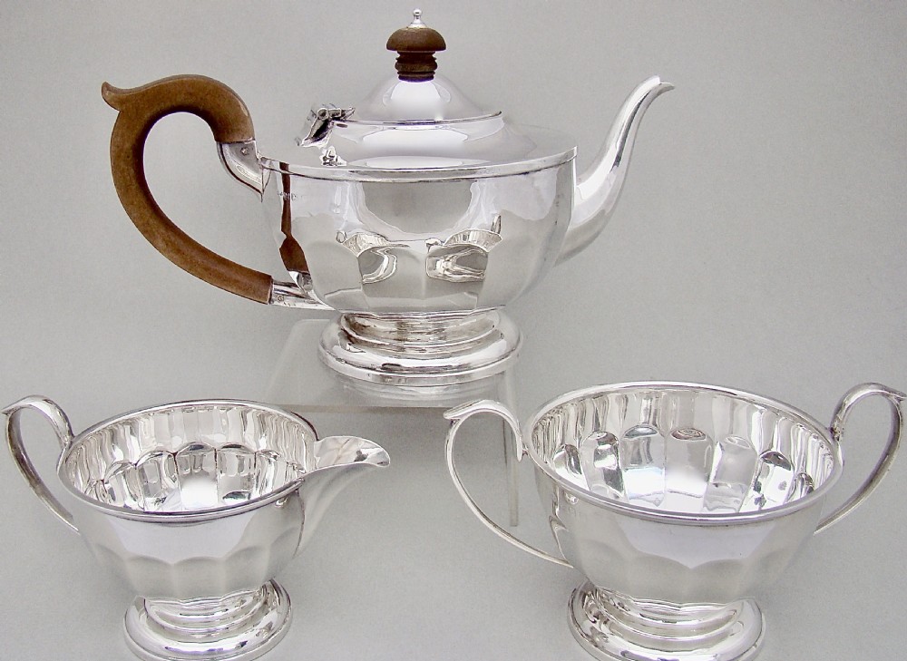 art deco solid silver three piece tea service by henry clifford davis birmingham 1931
