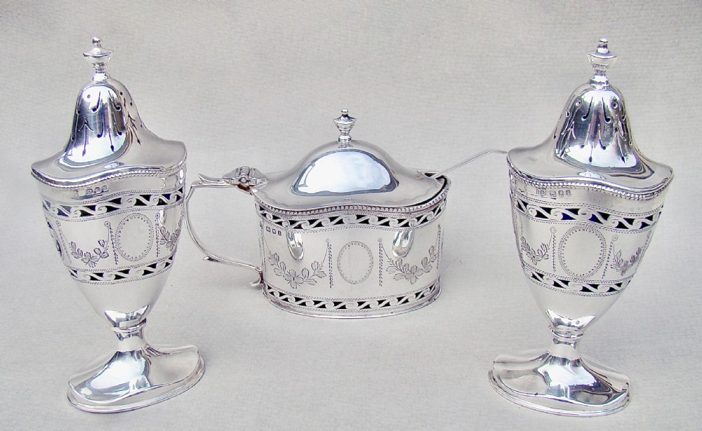 elegant georgian revival condiment set by william comyns london 1934