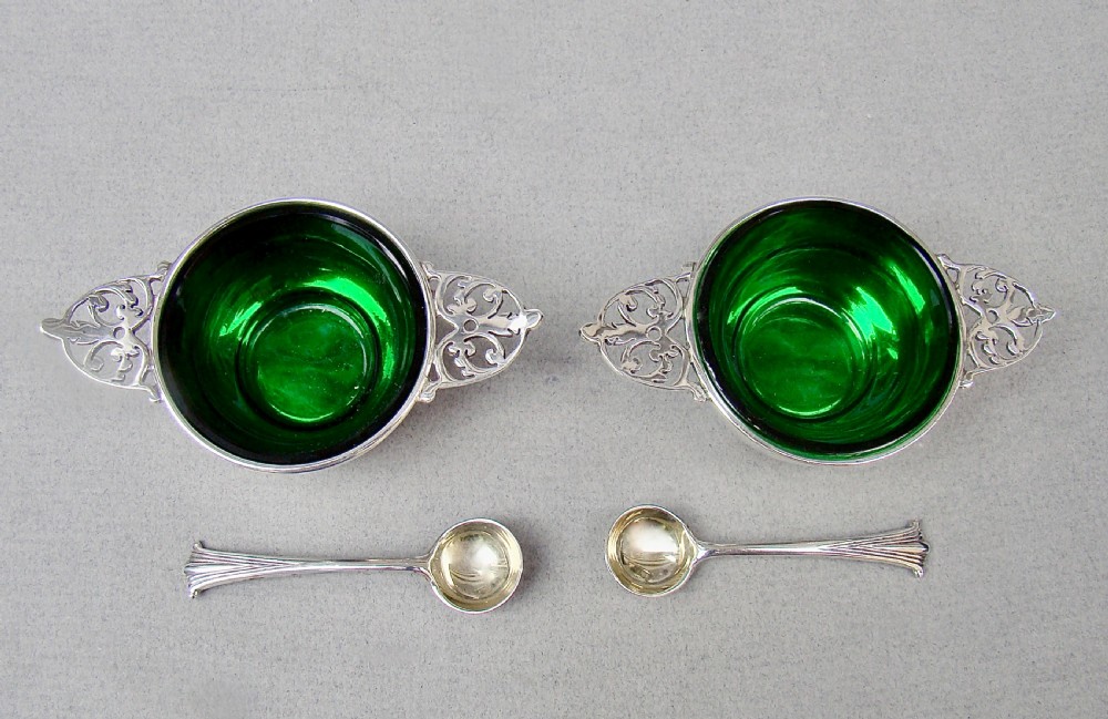 unusual cased pair of silver quaich novelty salts by josiah williams co london 1917
